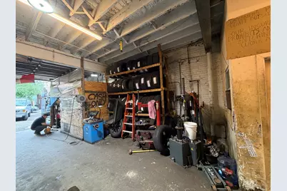 2323 W 18th Street, Chicago, IL 60608 - Photo 28