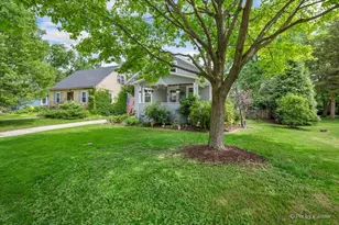 14 N Huffman St, Naperville, IL 60540 - Photo 12