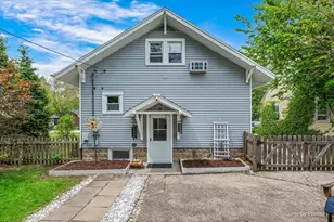 14 N Huffman St, Naperville, IL 60540 - Photo 16