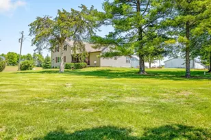 8899 McDougall Rd, Rockford, IL 61101 - Photo 40