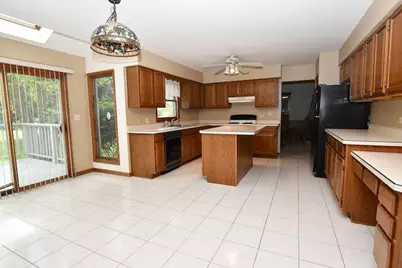 1817 Charnbrook Drive, McHenry, IL 60051 - Photo 14