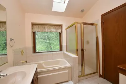 1817 Charnbrook Drive, McHenry, IL 60051 - Photo 22