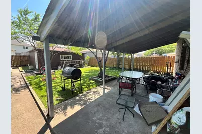 10939 S Avenue F, Chicago, IL 60617 - Photo 20