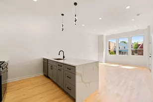 538 N Trumbull Ave, Chicago, IL 60624 - Photo 8