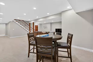 1045 Magnolia Ln, Naperville, IL 60540 - Photo 76