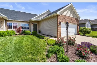 1704 Timber Wolf Lane, Mahomet, IL 61853 - Photo 2