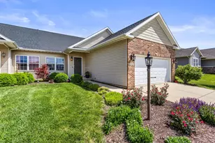 1704 Timber Wolf Lane, Mahomet, IL 61853 - Photo 2