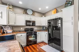 1704 Timber Wolf Lane, Mahomet, IL 61853 - Photo 10
