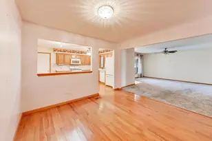 14143 Kedvale Ave, Crestwood, IL 60418 - Photo 6