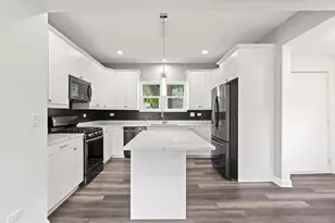 1213 Elgin Ave, Joliet, IL 60432 - Photo 12