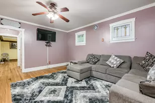 4958 N Keeler Ave, Chicago, IL 60630 - Photo 4
