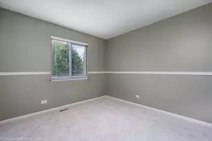 1 Coventry Ct, South Elgin, IL 60177 - Photo 10