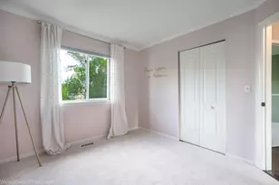1 Coventry Ct, South Elgin, IL 60177 - Photo 12