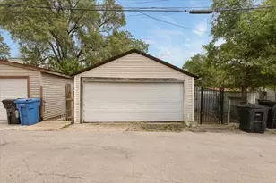 1634 N Sawyer Ave, Chicago, IL 60647 - Photo 34