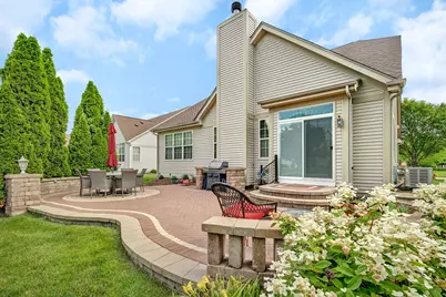 819 Canton Drive, Oswego, IL 60543 - Photo 30