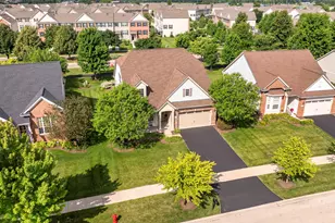819 Canton Dr, Oswego, IL 60543 - Photo 34