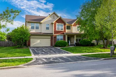 7421 Prescott Lane, Gurnee, IL 60031 - Photo 1