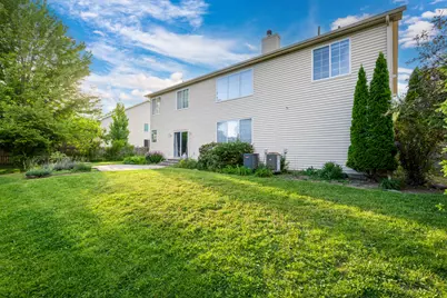 7421 Prescott Lane, Gurnee, IL 60031 - Photo 34
