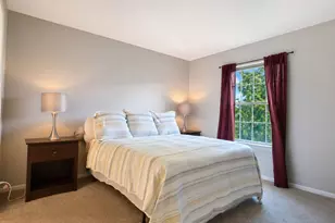 2443 Courtyard Cir, Aurora, IL 60506 - Photo 18
