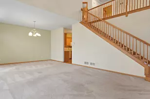 10802 Canterbury Dr, Mokena, IL 60448 - Photo 4