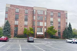 7808 W College Dr, Palos Heights, IL 60463 - Photo 1