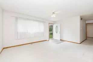 218 N Coolidge St, Normal, IL 61761 - Photo 14