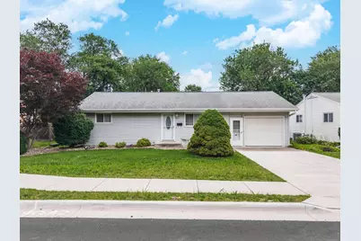 218 N Coolidge Street, Normal, IL 61761 - Photo 1