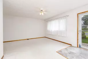 218 N Coolidge St, Normal, IL 61761 - Photo 12