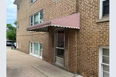 2904 W Foster Avenue #2F, Chicago, IL 60625 - Photo 2