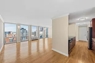 111 E Chestnut St, Chicago, IL 60611 - Photo 6