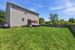 803 W Courtland St, Mundelein, IL 60060 - Photo 22