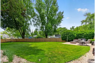 249 Hickory Lane, Antioch, IL 60002 - Photo 34