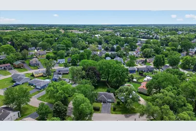 249 Hickory Lane, Antioch, IL 60002 - Photo 40