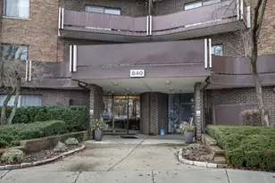 840 Wellington Ave, Elk Grove Village, IL 60007 - Photo 2