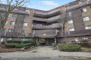 840 Wellington Ave, Elk Grove Village, IL 60007 - Photo 1