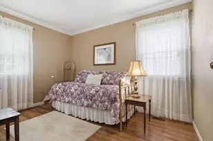 1210 Greenlawn Dr, Bloomington, IL 61701 - Photo 14