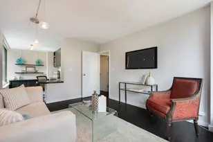 1400 N State Pkwy, Chicago, IL 60610 - Photo 18
