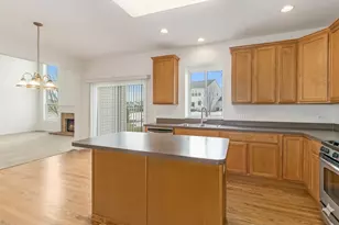 1177 Blue Heron Cir, Antioch, IL 60002 - Photo 4