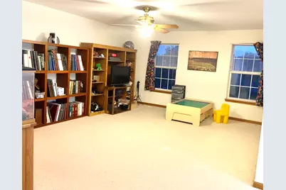 1056 Deertrail Court, Antioch, IL 60002 - Photo 20