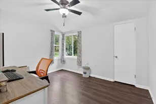 393 Warwick Ln, Lakewood, IL 60014 - Photo 20