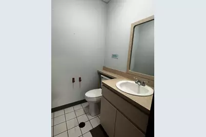 9944 S Roberts Road #107, Palos Hills, IL 60465 - Photo 8