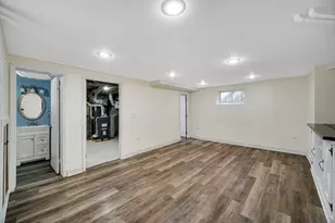 2910 N Neva Ave, Chicago, IL 60634 - Photo 18