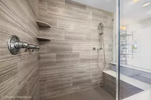 516 Pershing Ct, Barrington, IL 60010 - Photo 18