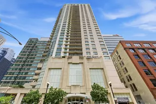 125 S Jefferson St, Chicago, IL 60661 - Photo 1