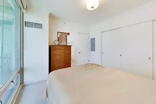 1570 Elmwood Ave, Evanston, IL 60201 - Photo 12