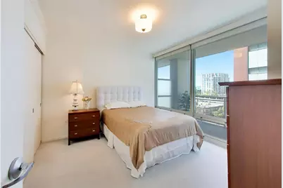 1570 Elmwood Avenue #909, Evanston, IL 60201 - Photo 10