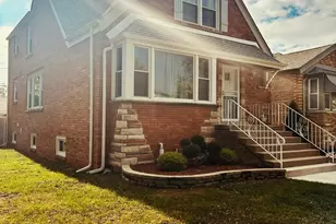 6758 S Karlov Ave, Chicago, IL 60629 - Photo 2