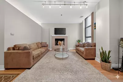 212 W Washington Street #1402, Chicago, IL 60606 - Photo 4