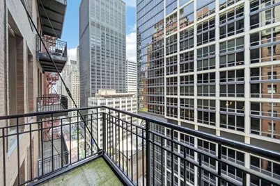 212 W Washington Street #1402, Chicago, IL 60606 - Photo 10
