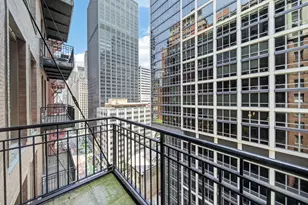 212 W Washington St, Chicago, IL 60606 - Photo 10